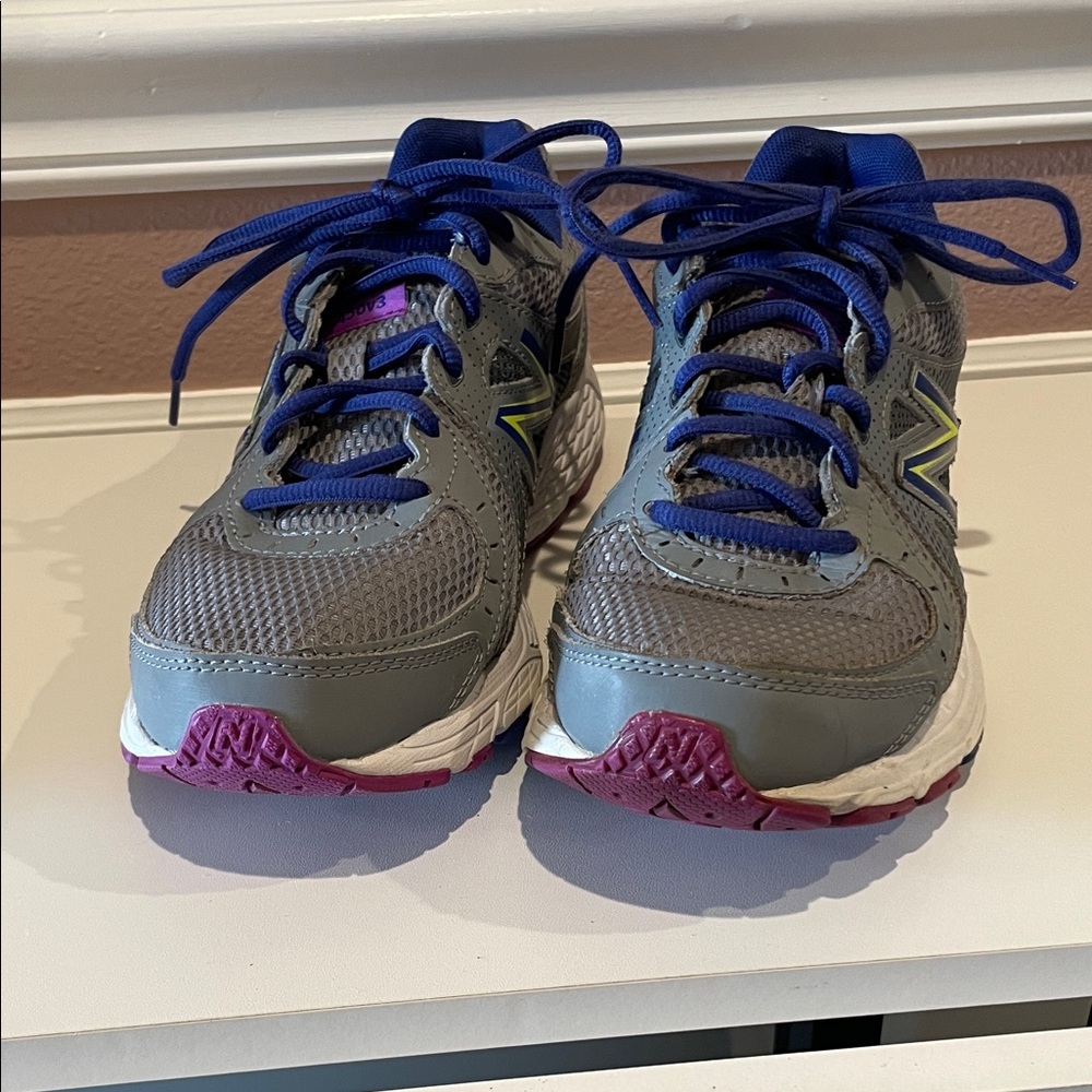 New Balance Women’s Gray and Purple Sneakers